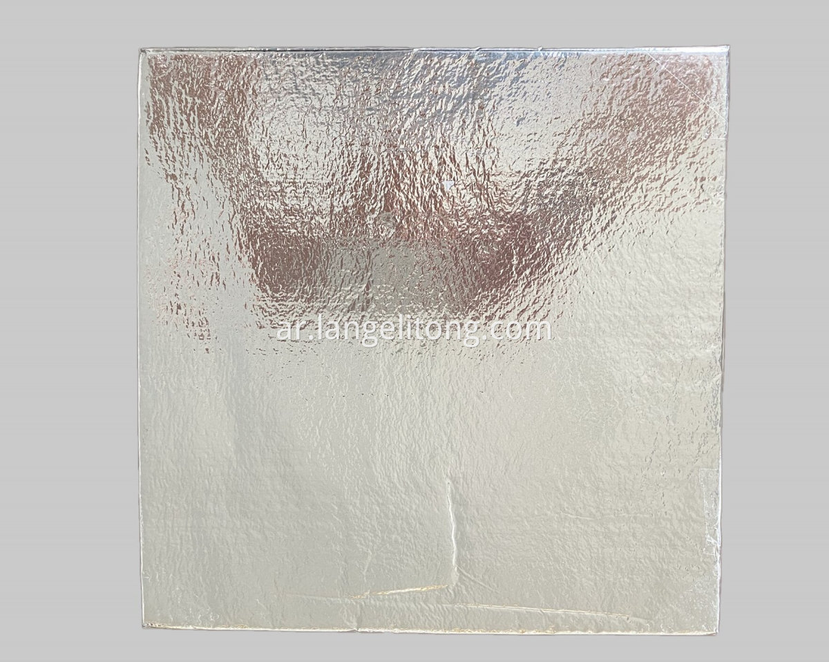 ENERGY STAR certified refrigerator with vacuum insulation panel